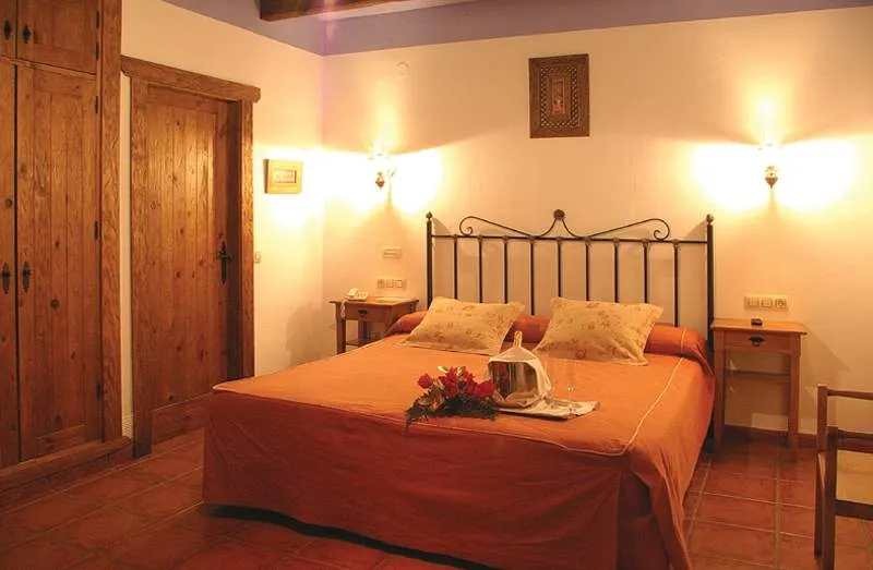 Hotel Rural Almazara