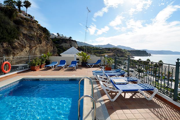 8 daagse vliegvakantie naar HC Burriana Playa in nerja, spanje
