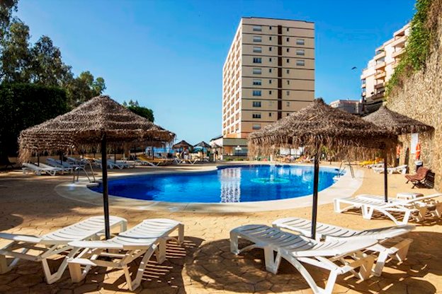 8 daagse vliegvakantie naar First Flatotel International in benalmadena, spanje
