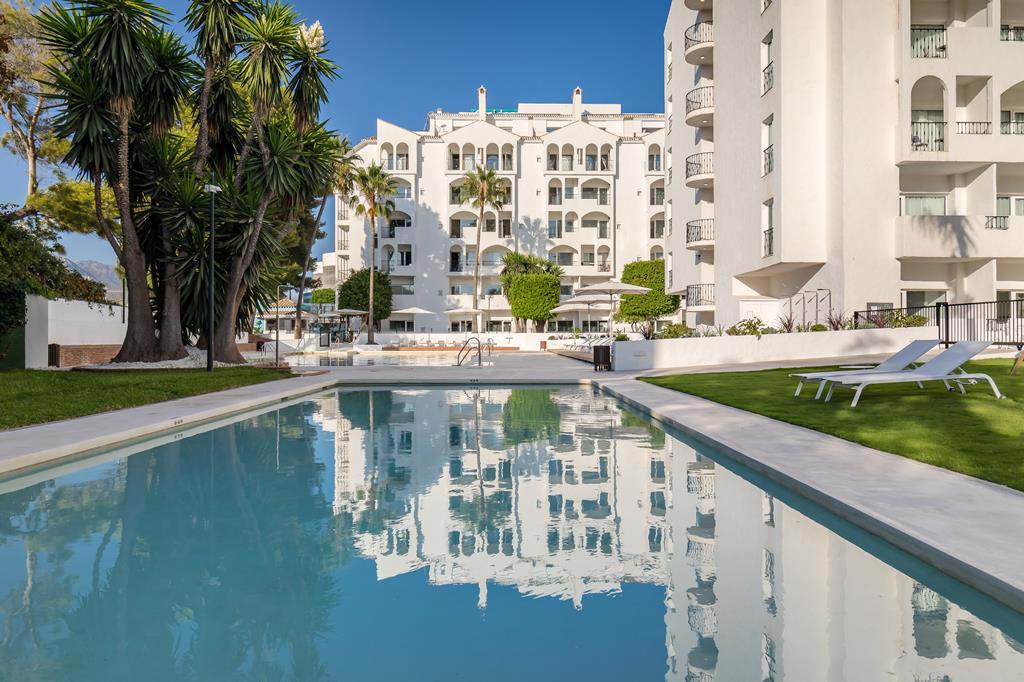 8 daagse vliegvakantie naar Occidental Puerto Banus in puerto banus, spanje